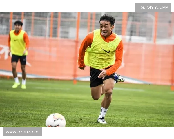 恰尔汗奥卢近期比赛阅读能力表现稳健，中场组织作用持续提升